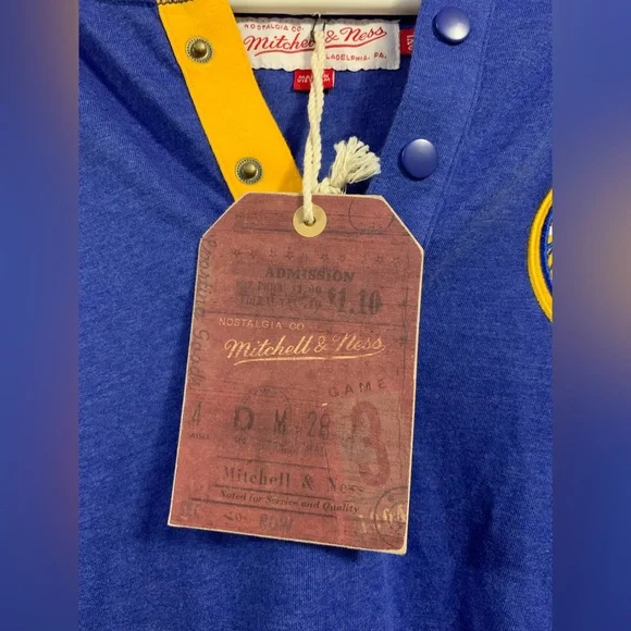 Golden State Warriors Sweater - Picture 5 of 5